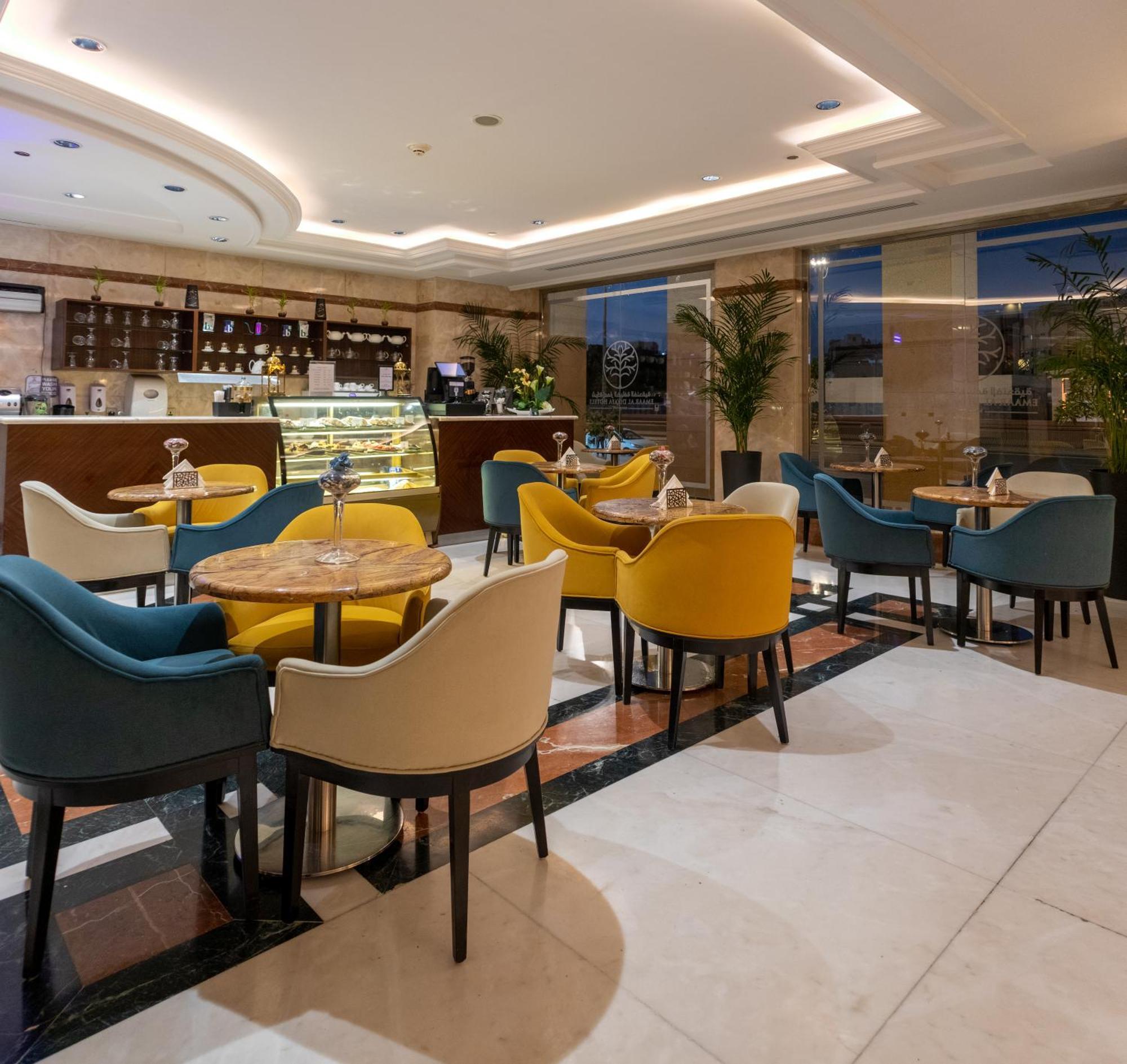 Emaar Royal Hotel Medina Exterior foto The lobby lounge
